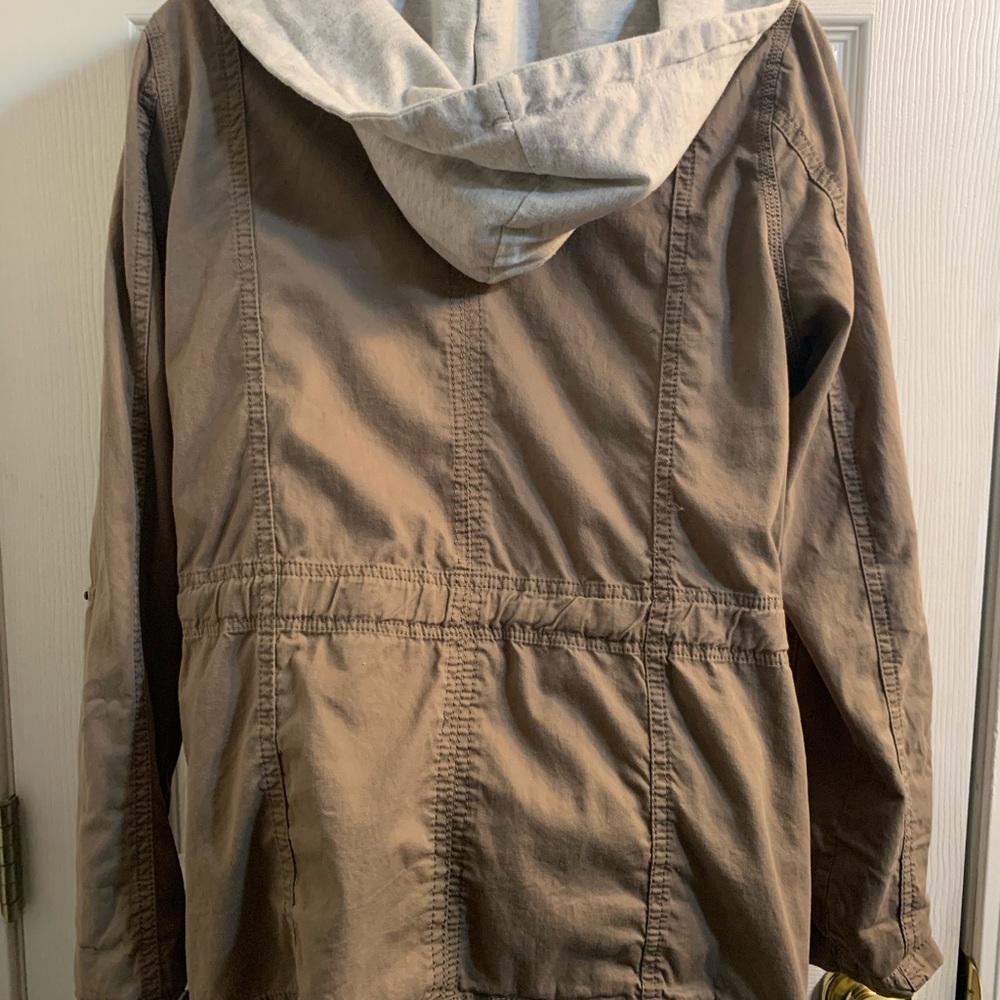 Jacket - Picture 6 of 8